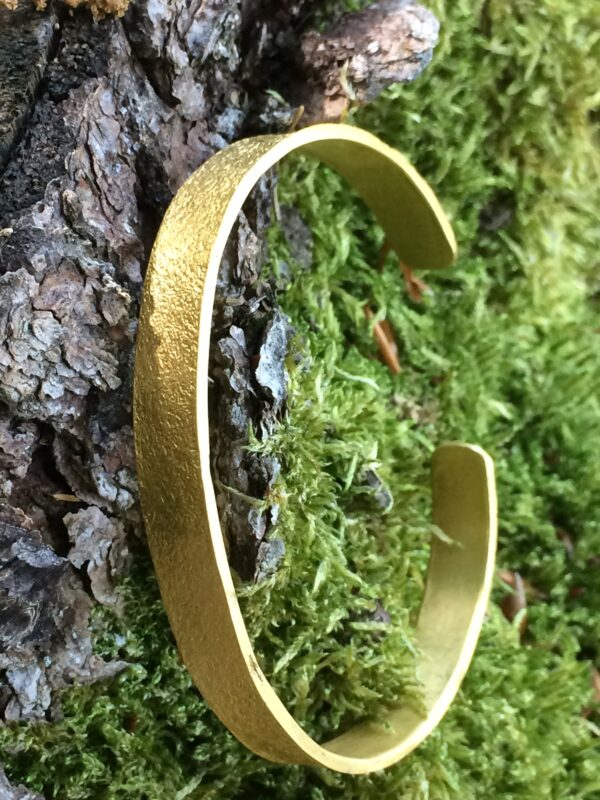 Gold-Armreif (24 Karat/999er) "Sternenstaub" – Bild 10