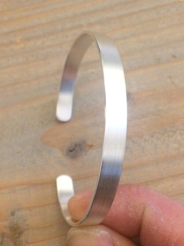 Silber-Armreif "Seidenmatt" schmal – Bild 7