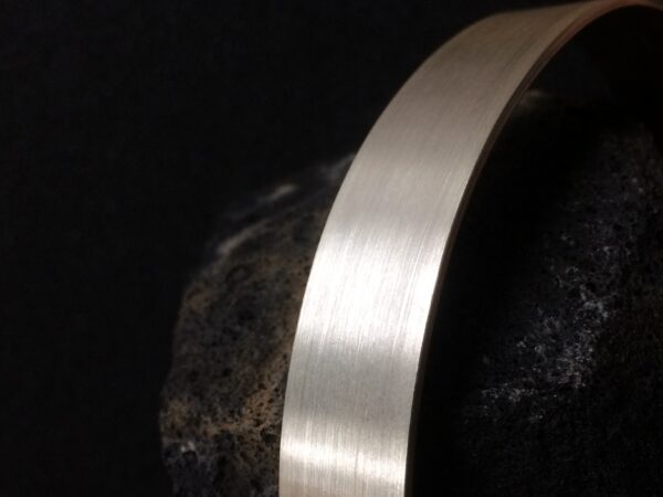 Silber-Armreif "Seidenmatt" breit – Bild 13
