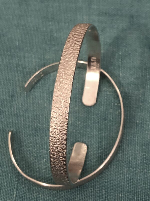 Silber-Armreif "Glitzer" schmal – Bild 5
