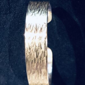 Silber-Armreif "Baumrinde (fein)"