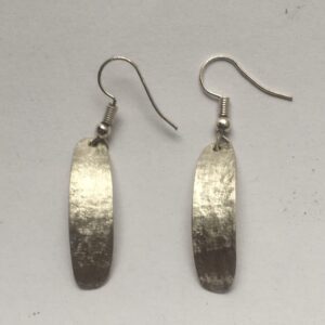 Silber-Ohrhänger "Sternenstaub", Ohrring hängend